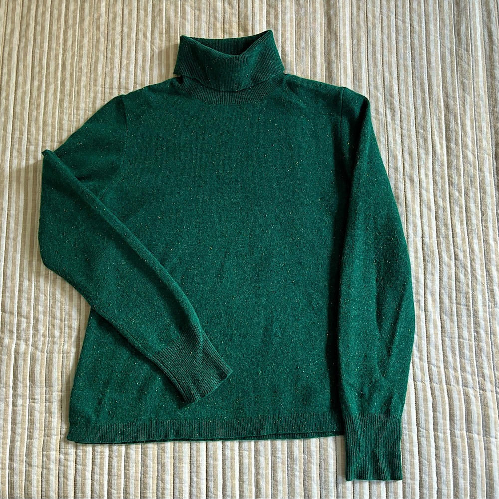 Jcrew 100% cashmere turtleneck sweater - size s